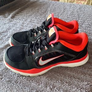 NIKE FLEX TRAINER 4 Running Training Shoe Size 7